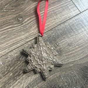 Towle Sterling Silver Snowflake Ornament with Red Ribbon NWT
